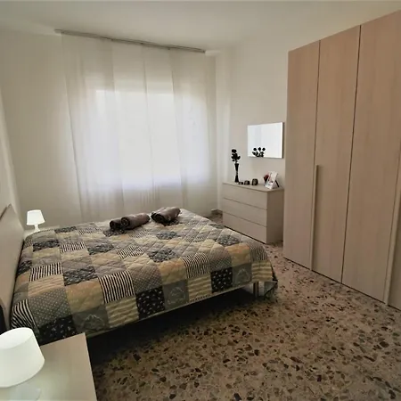 Apartment Telesio Turin